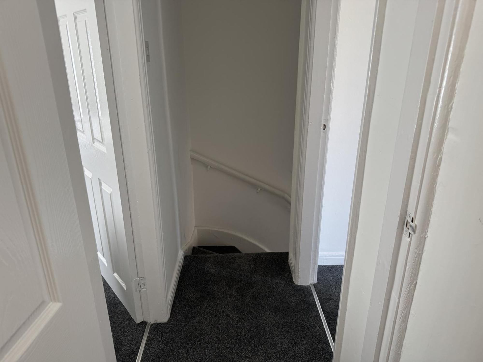 Holiday home Knotty Ash - 3 Beds - Sleeps 6 - On-site Parking *